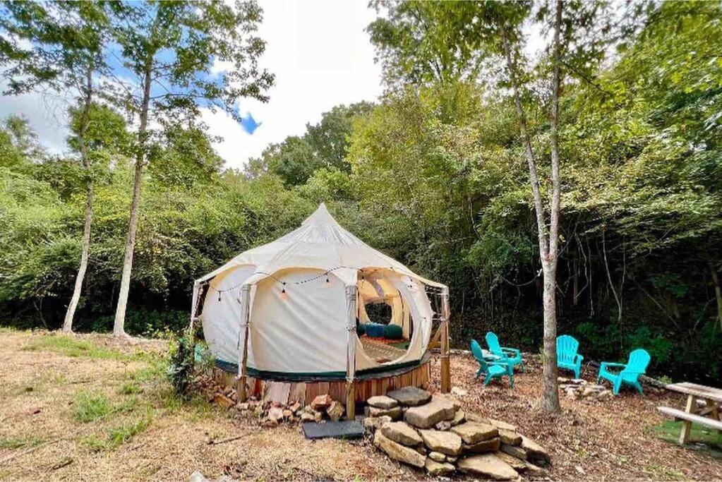 The Pisces-A Stargazing, Luxury Glamping Tent Rogersville Luaran gambar